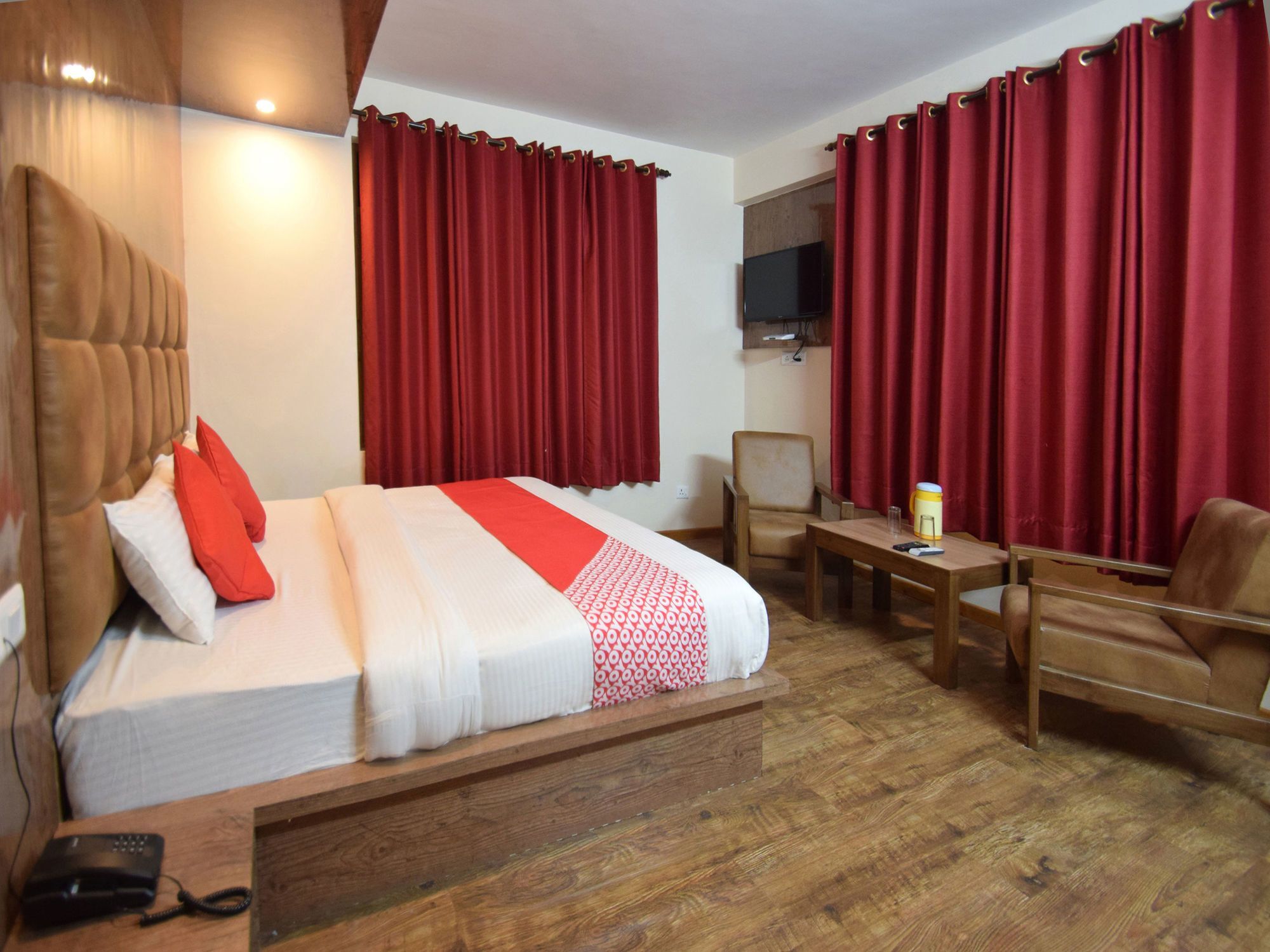 Oyo 11552 Hotel Rising Star - Manali (Himachal Pradesh), Manali